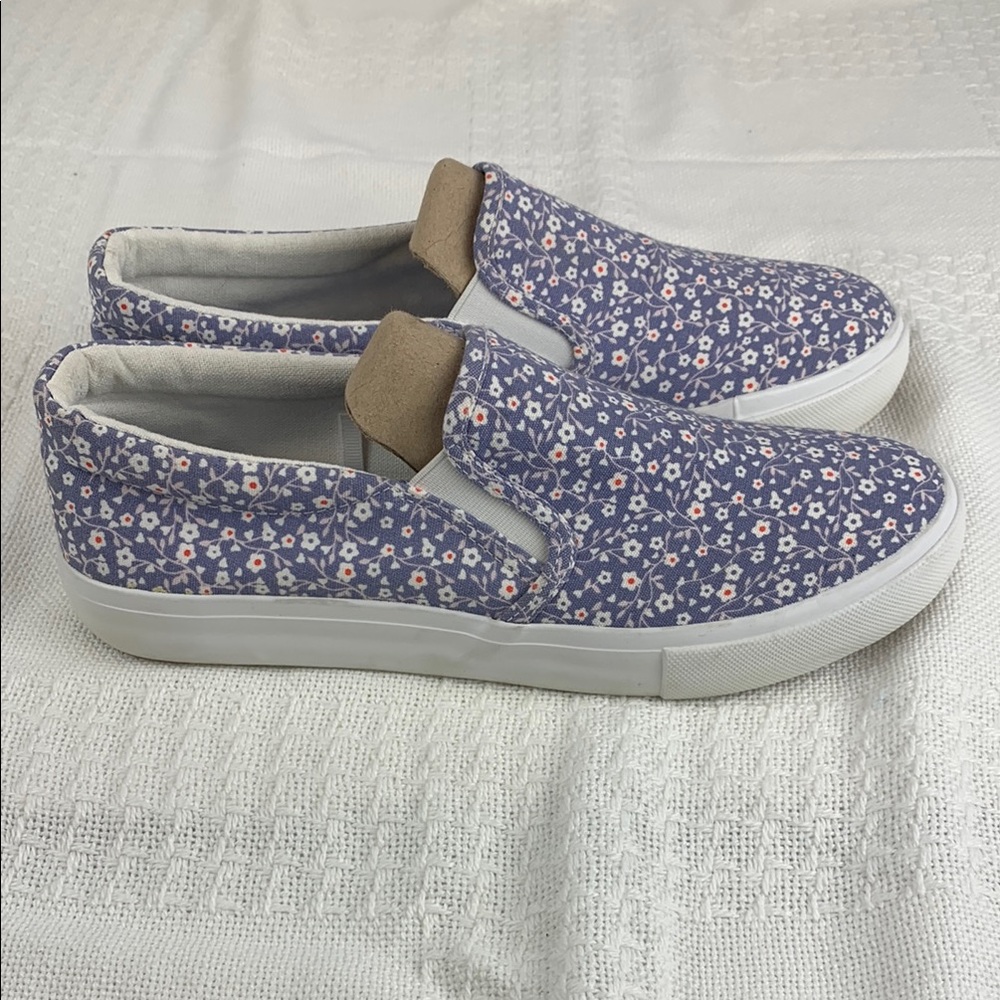 Serra Floral Slip-On Sneakers